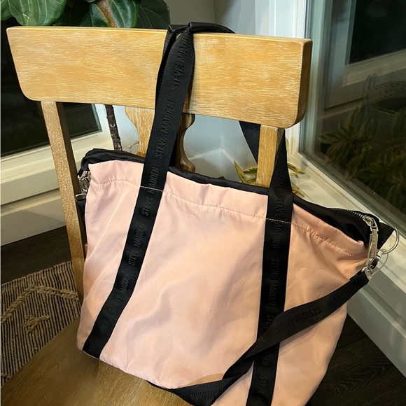 Steve Madden Tote bag overnight, gym, travel - Picture 7 of 8